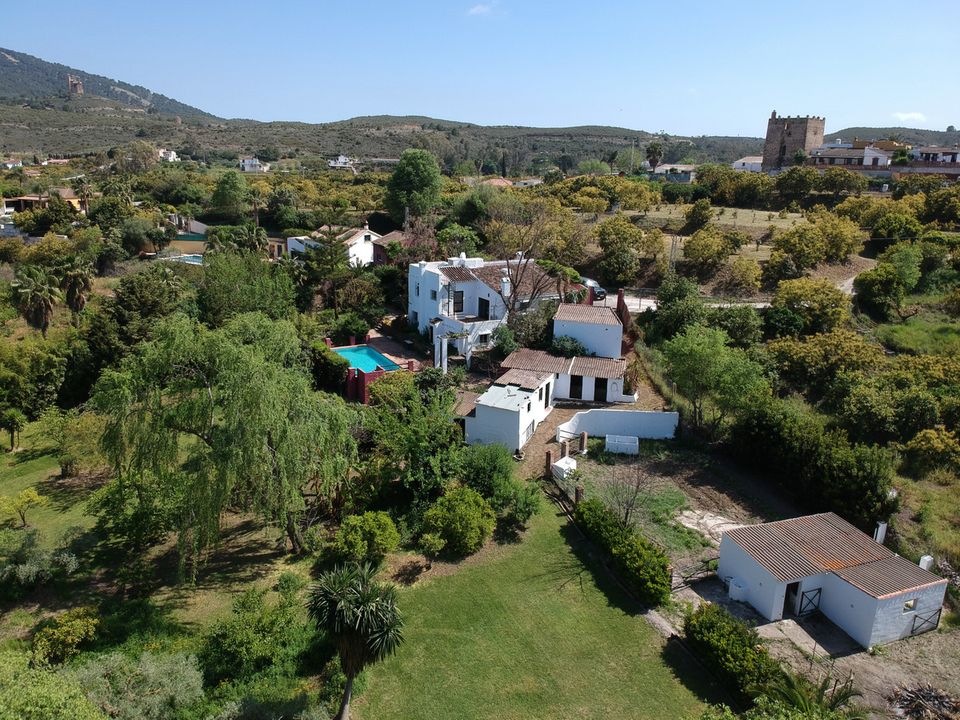 Cortijo i Alhaurin El Grande, Malaga - foto 1