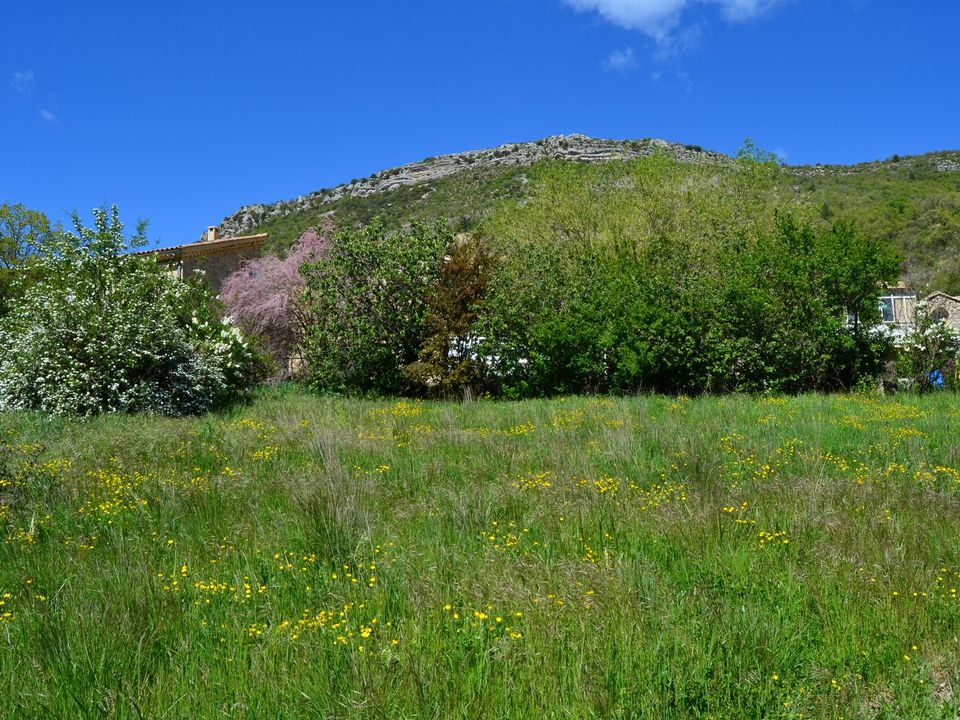 Helårsgrund i La Roche-sur-le-Buis, Drome - foto 1