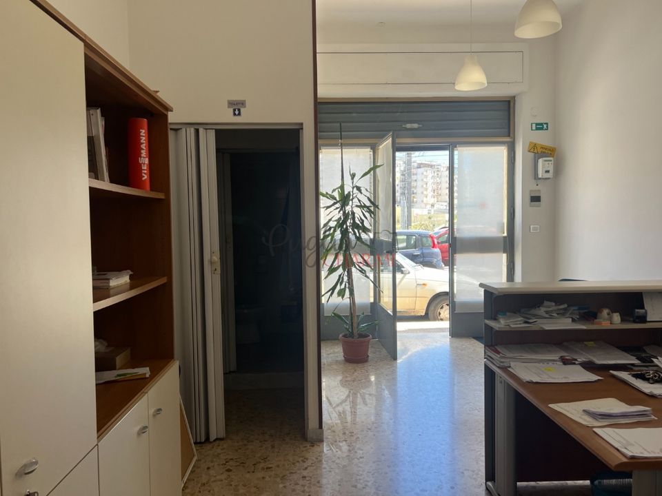 Erhvervsejendom i Martina Franca, Taranto - foto 4