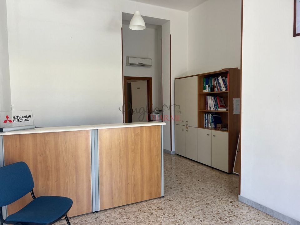 Erhvervsejendom i Martina Franca, Taranto - foto 5