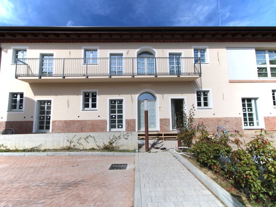 Apartment in Novara, Novara - photo 2