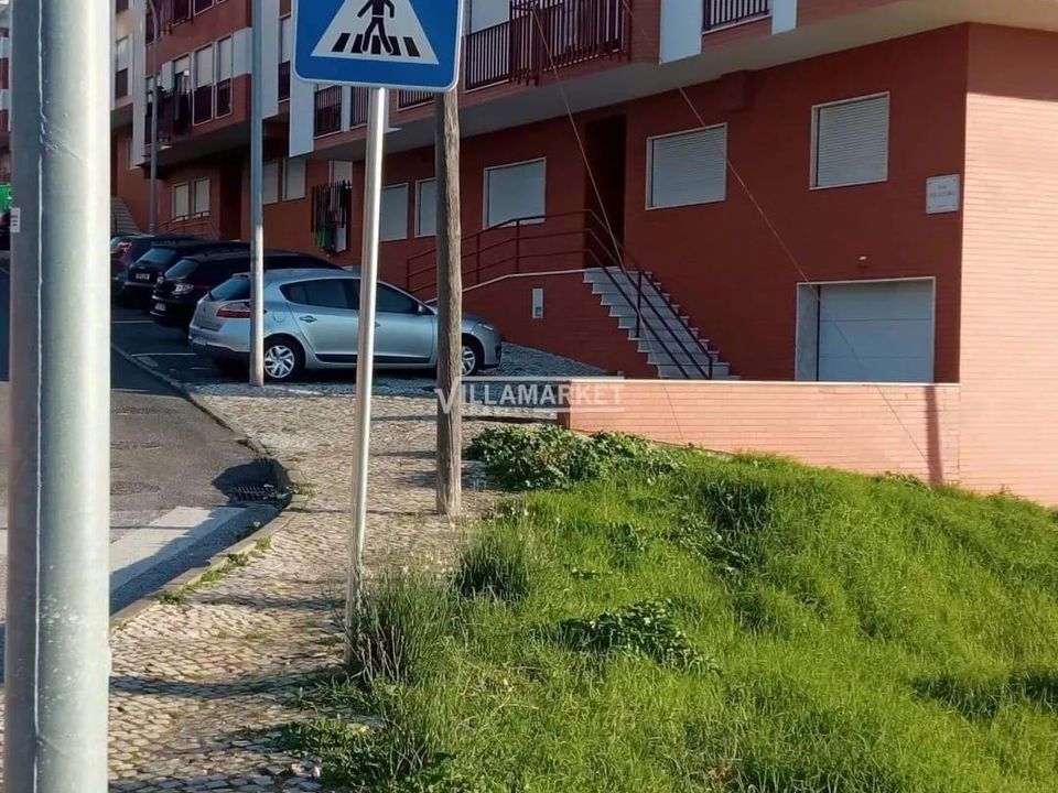 Terreno en Amadora, Lisbon - foto 4