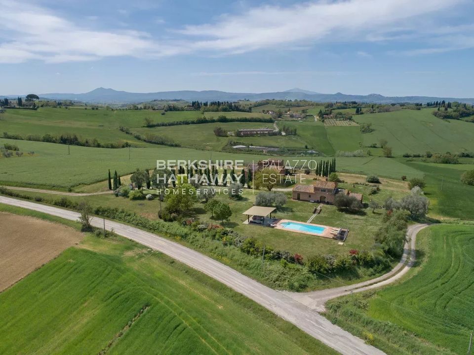 Landhuis in Cortona, Arezzo - foto 1