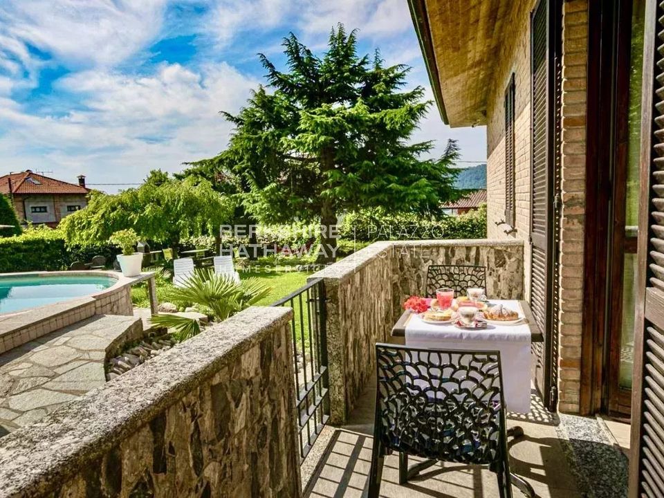 Erhvervsejendom i Tavernerio, Como - foto 2