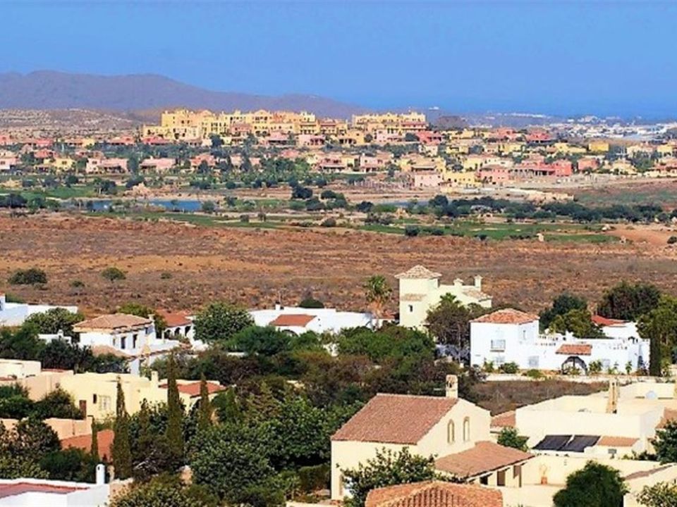 Helårsgrund i Cuevas del Almanzora, Almeria - foto 3
