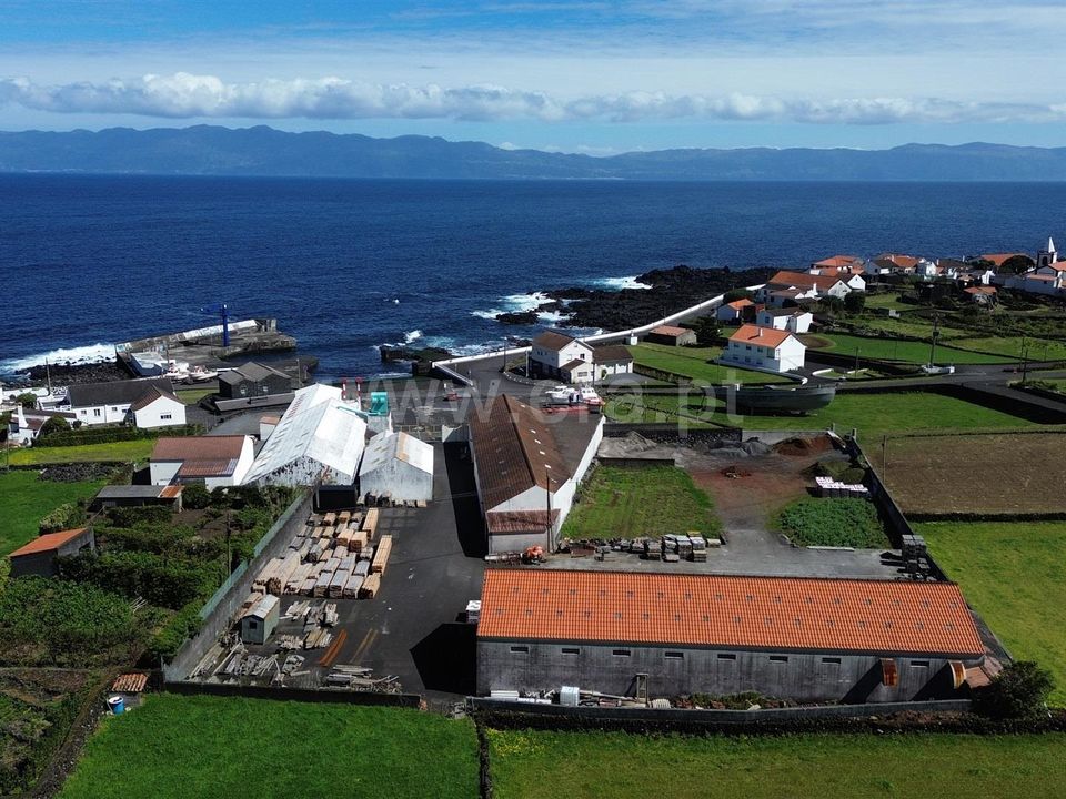 Erhvervsejendom i Sao Roque do Pico, Pico - foto 1