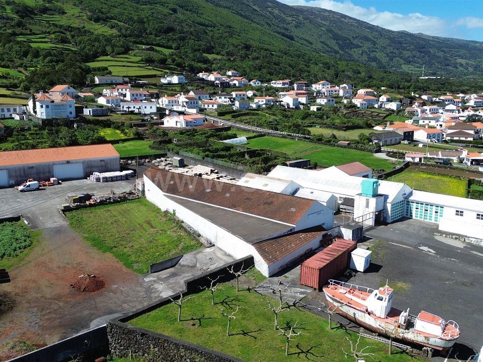 Erhvervsejendom i Sao Roque do Pico, Pico - foto 2