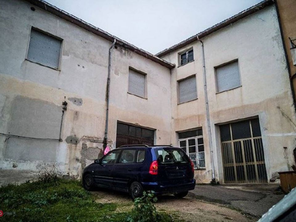 Propiedad comercial en Berchidda, Sassari - foto 2