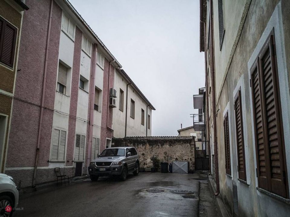 Propiedad comercial en Berchidda, Sassari - foto 3