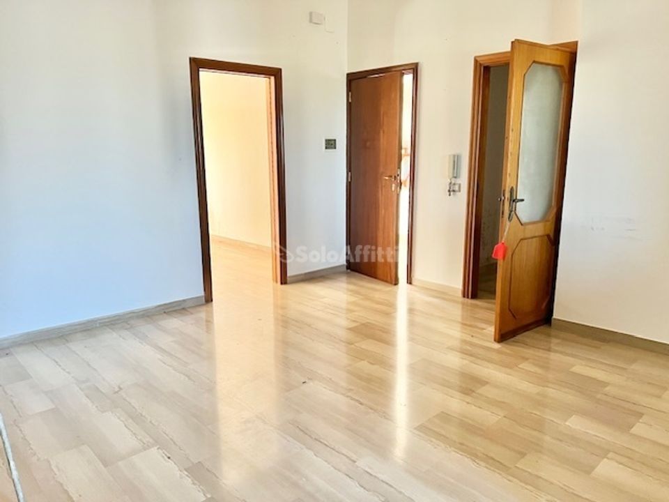 Lejlighed i Bari, Bari - foto 2