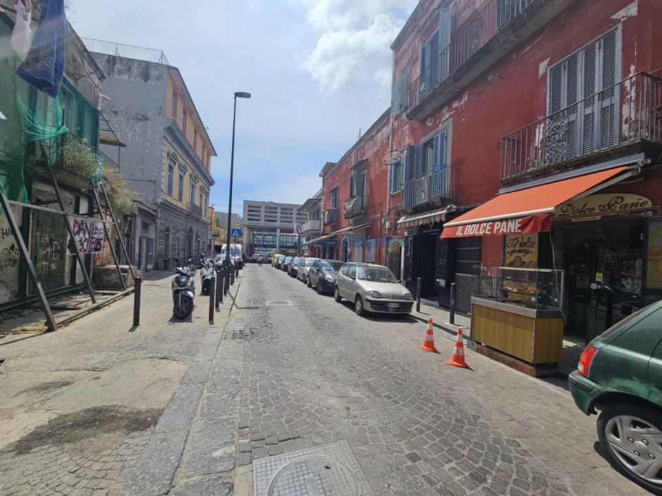 Erhvervsejendom i Naples, Naples - foto 2