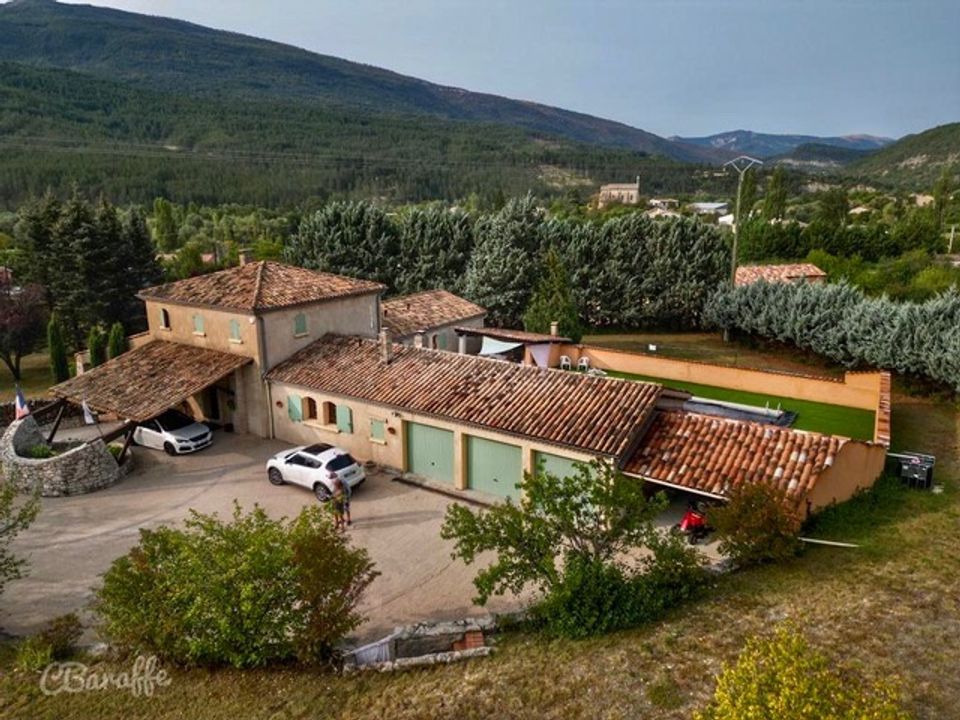 Villa i Sisteron, Alpes-de-Haute-Provence - foto 2