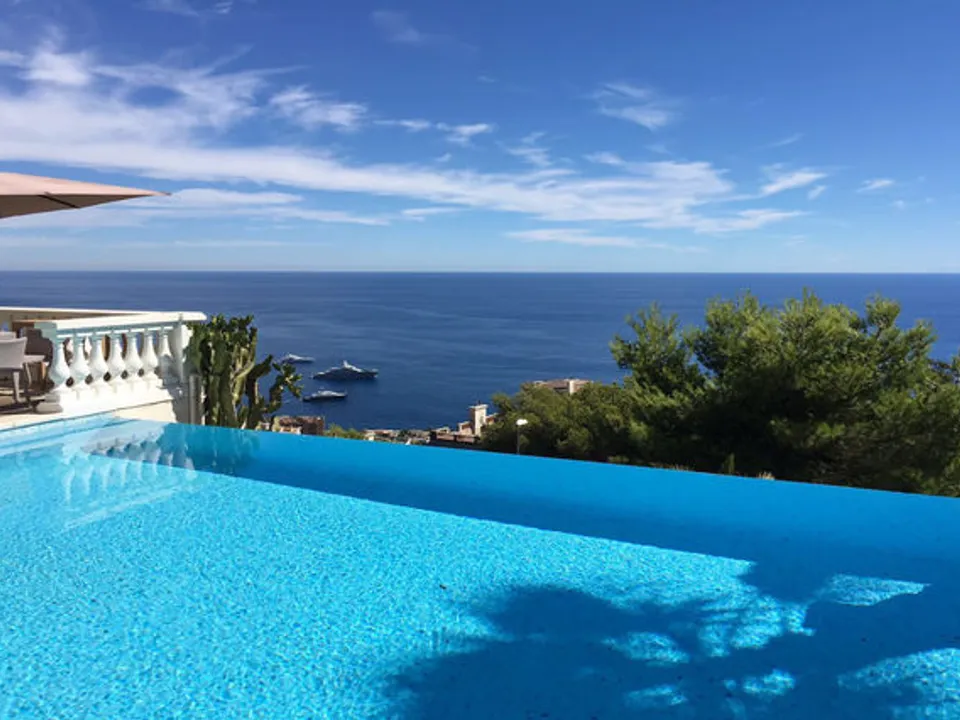 Lejlighed i Beausoleil, Alpes-Maritimes - foto 1