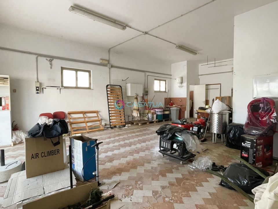 Erhvervsejendom i Pineto, Teramo - foto 5