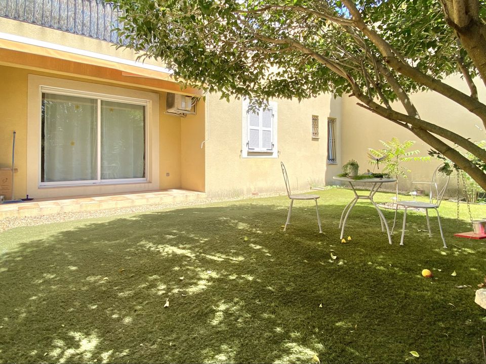 Lejlighed i L'Isle-sur-la-Sorgue, Vaucluse - foto 1