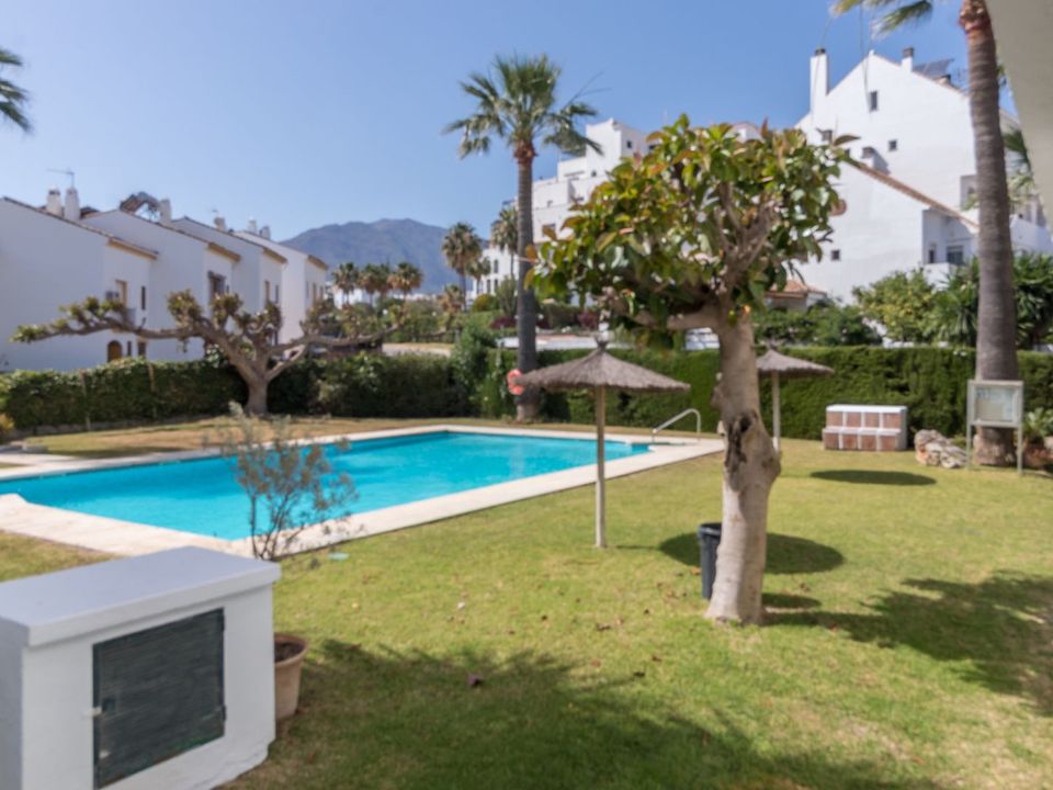 Lejlighed i Estepona, Malaga - foto 2
