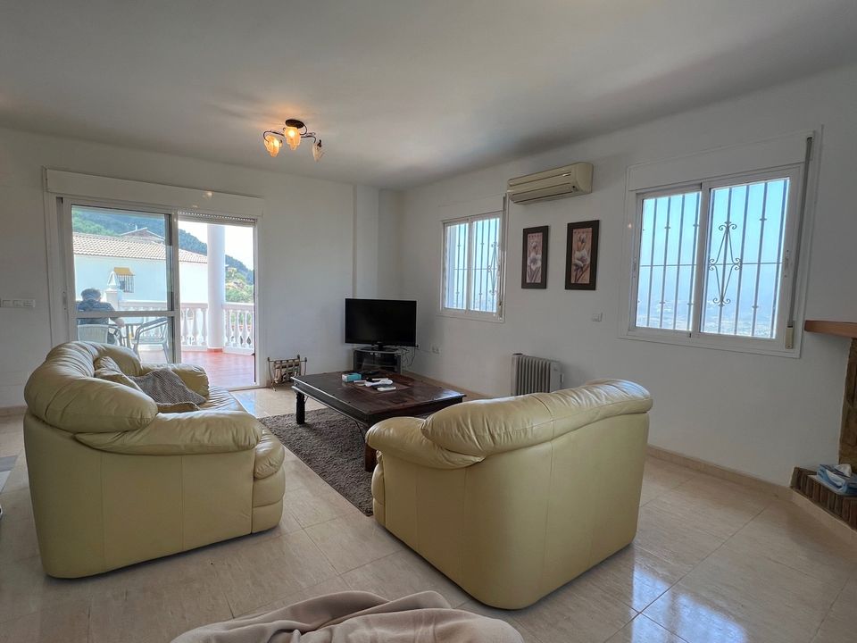 Villa i Alcaucin, Malaga - foto 5