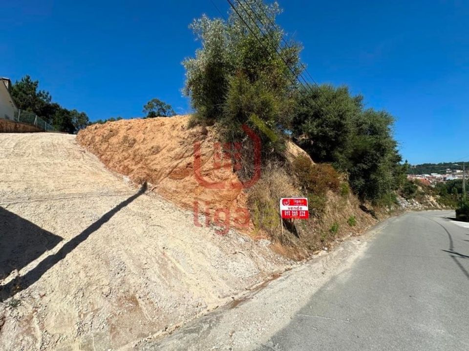 Helårsgrund i Ourem, Santarem - foto 1