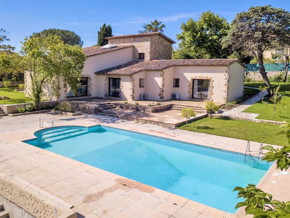 Villa i Valbonne, Alpes-Maritimes - foto 1