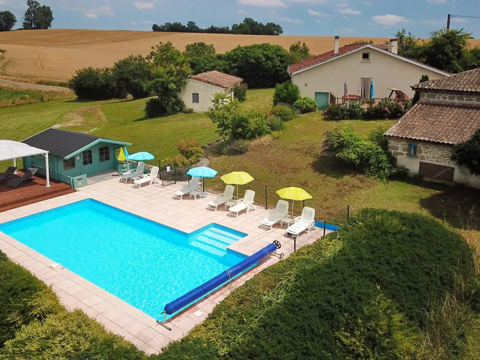Villa a Monbahus, Lot-et-Garonne - foto 1