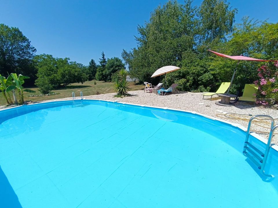 Erhvervsejendom i Verteuil-sur-Charente, Charente - foto 2