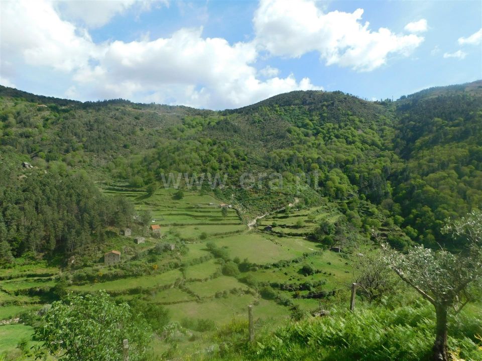 Erhvervsejendom i Seia, Guarda - foto 2