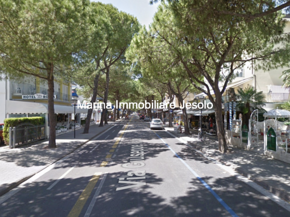 Erhvervsejendom i Jesolo, Venice - foto 1
