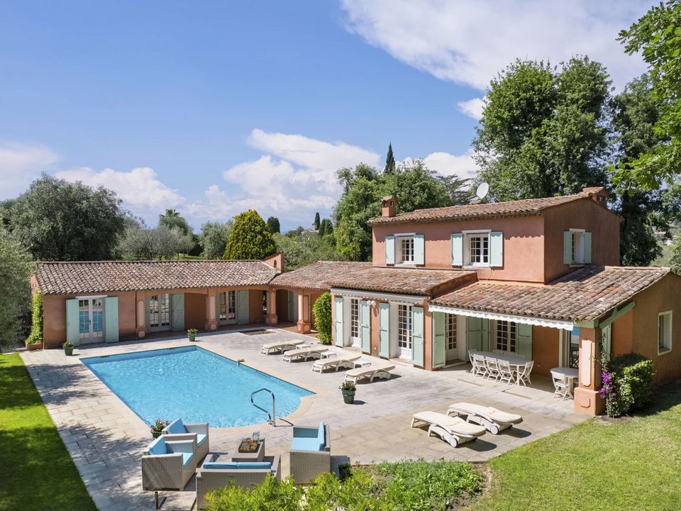 Villa i Mougins, Alpes-Maritimes - foto 1