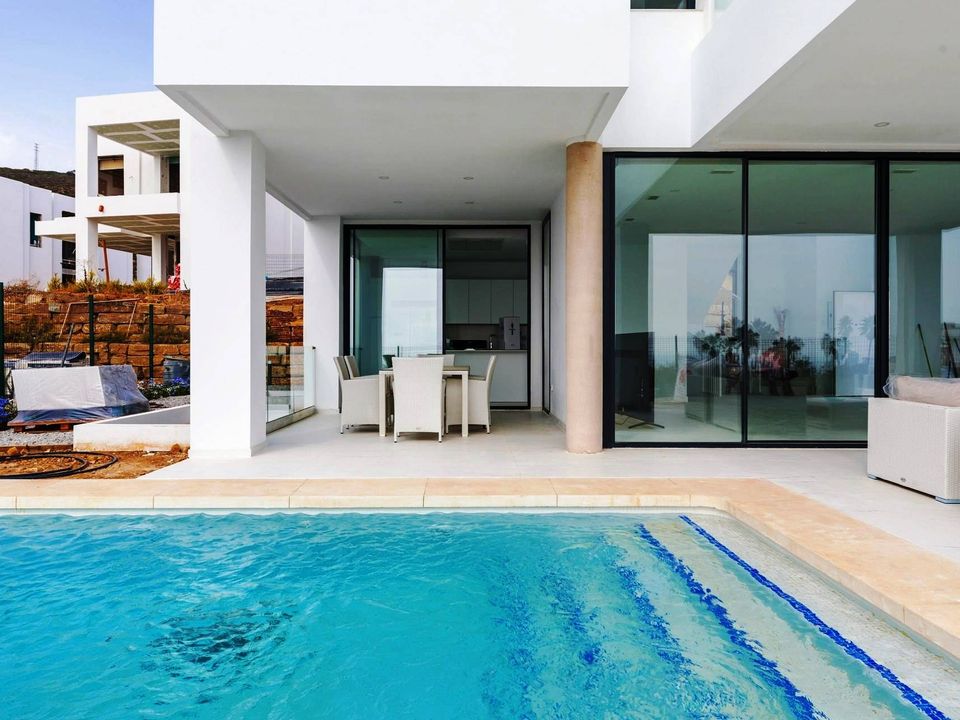 Villa i La Duquesa, Malaga - foto 2