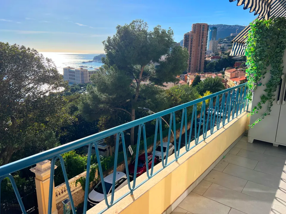 Lejlighed i Roquebrune-Cap-Martin, Alpes-Maritimes - foto 1