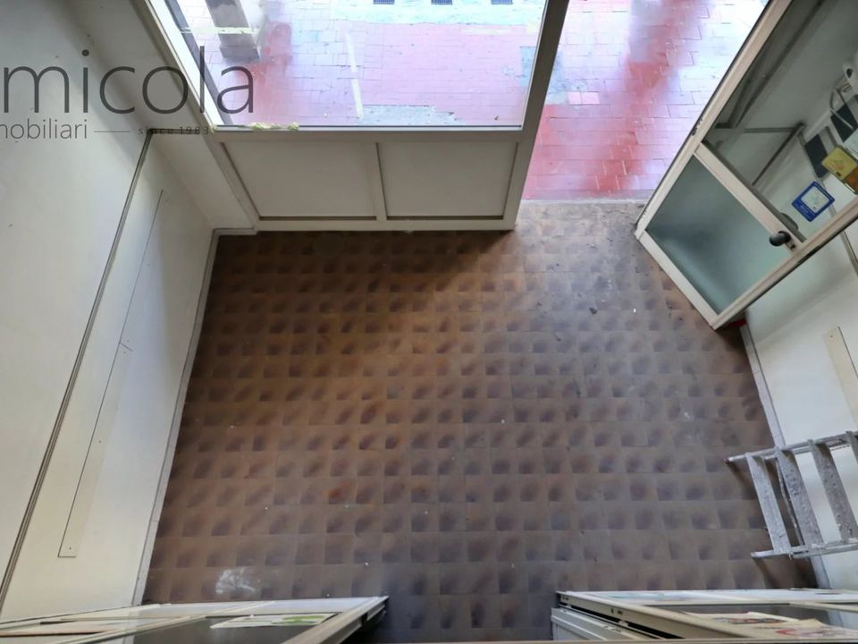Erhvervsejendom i Naples, Naples - foto 5