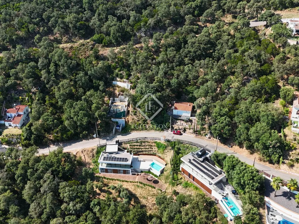 Helårsgrund i Santa Cristina D'aro, Gerona - foto 2