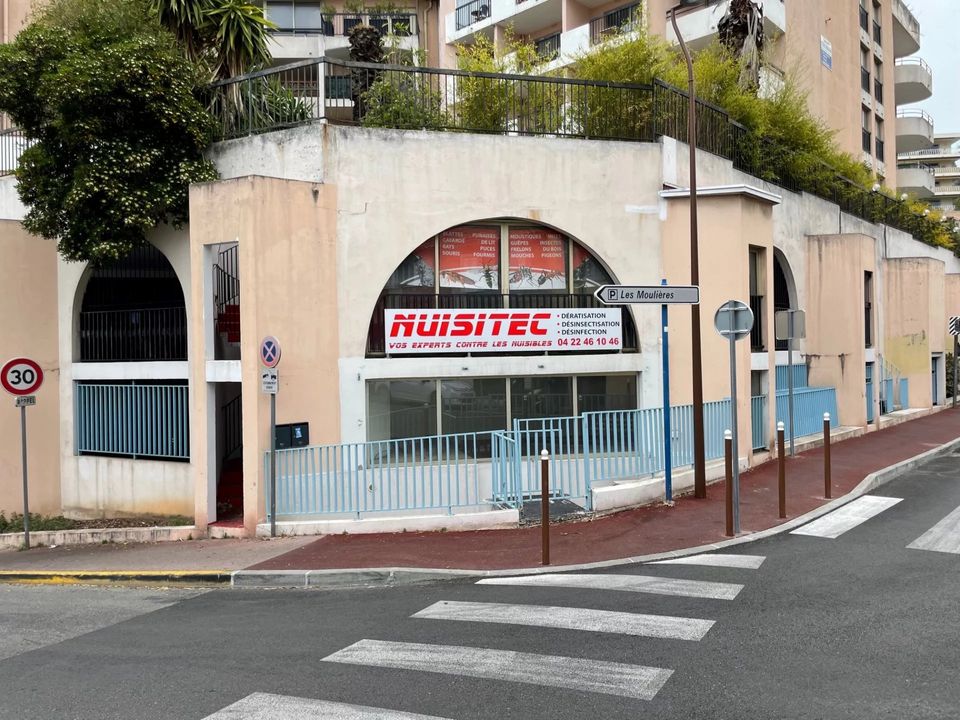 Erhvervsejendom i Le Cannet, Alpes-Maritimes - foto 1