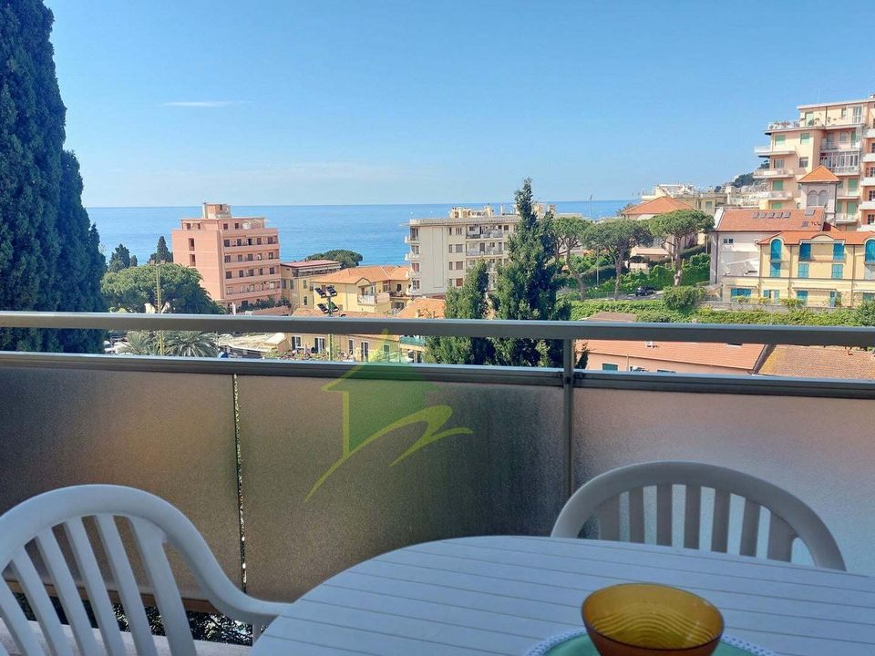 Lejlighed i Sanremo, Imperia - foto 1