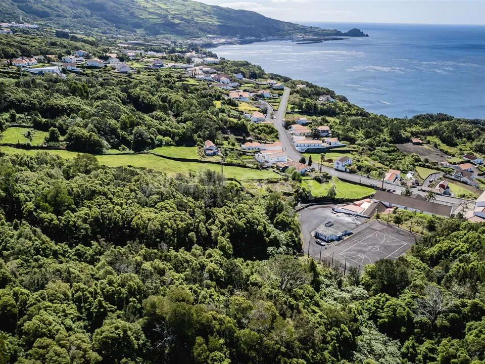 Helårsgrund i Lajes do Pico, Pico - foto 1