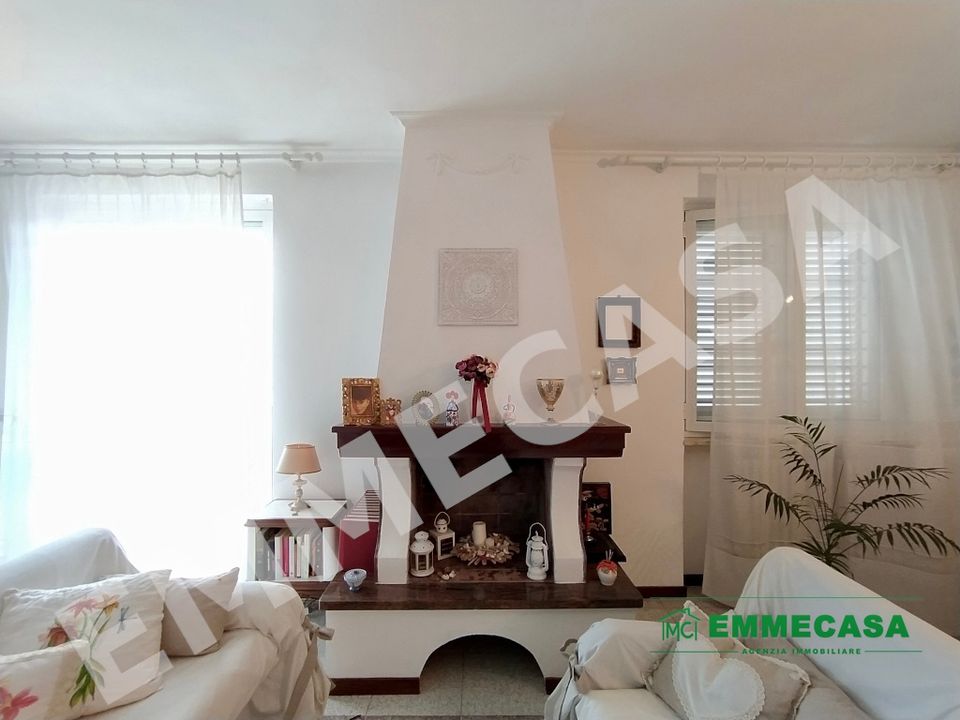 Lejlighed i Valenzano, Bari - foto 4