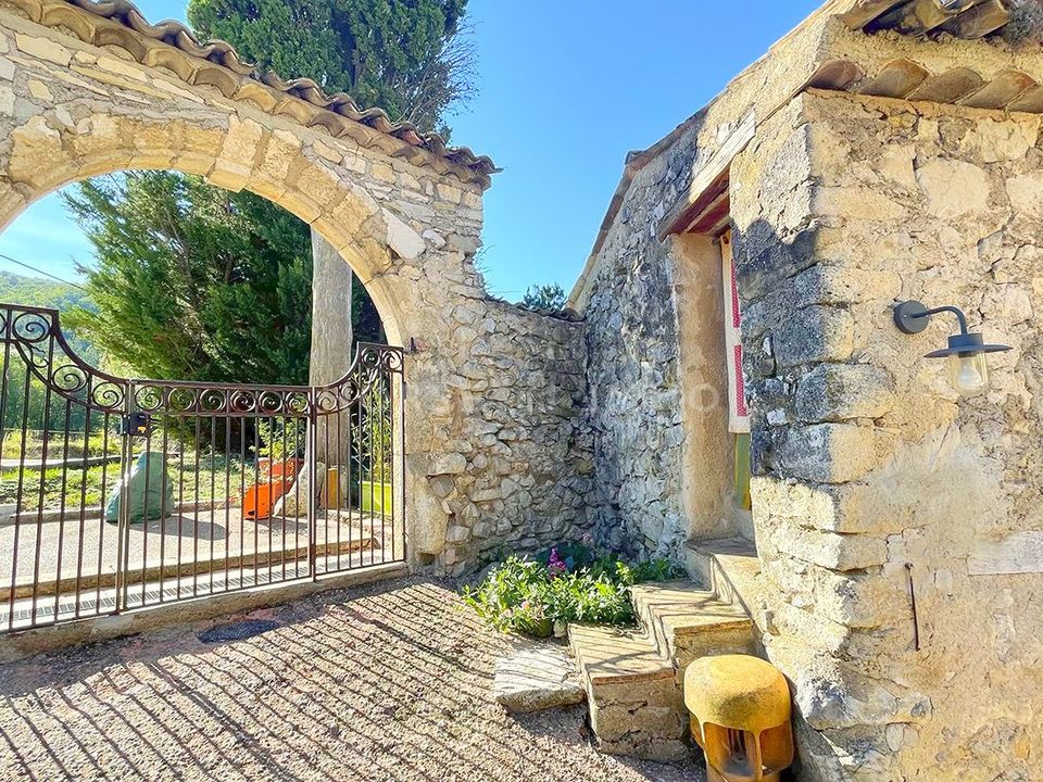 Propiedad comercial en Sault, Vaucluse - foto 2