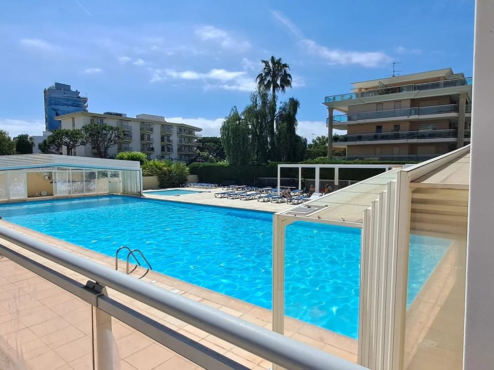 Leilighet i Saint-Laurent-du-Var, Alpes-Maritimes - bilde 2