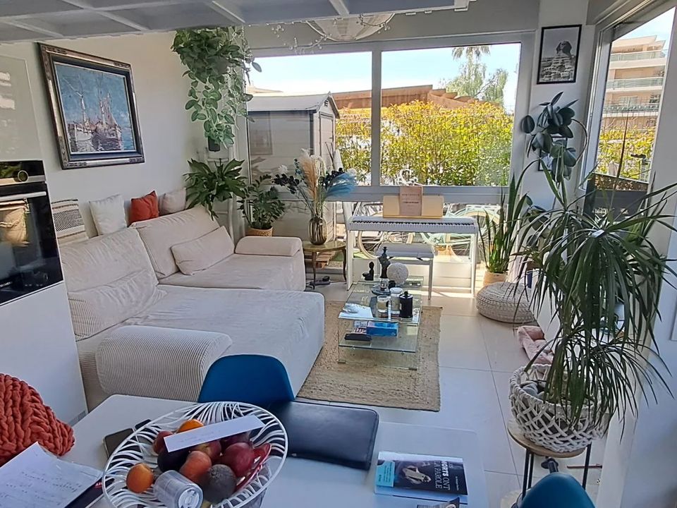 Leilighet i Saint-Laurent-du-Var, Alpes-Maritimes - bilde 5