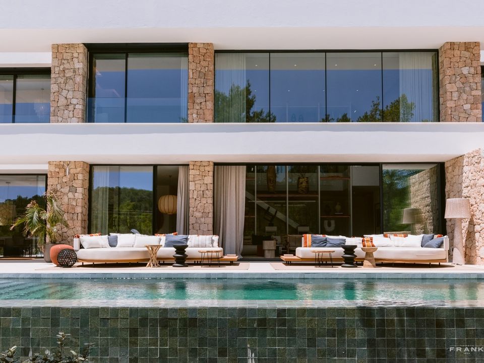 Villa i Santa Eulalia Del Rio, Ibiza - foto 2