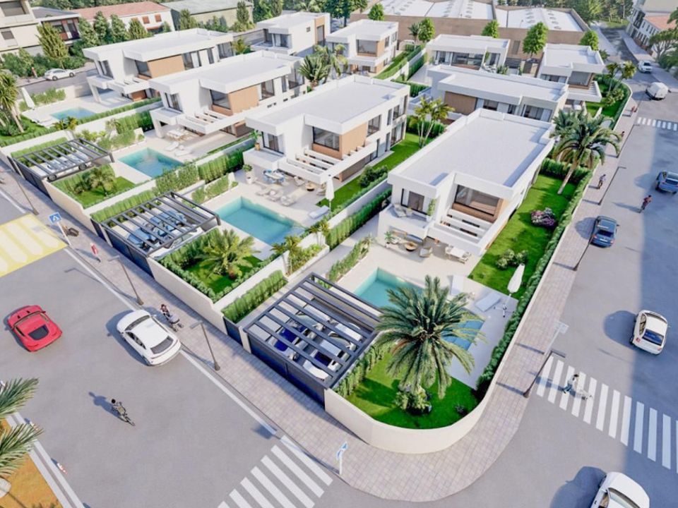 Villa - La Duquesa, Malaga - photo 2