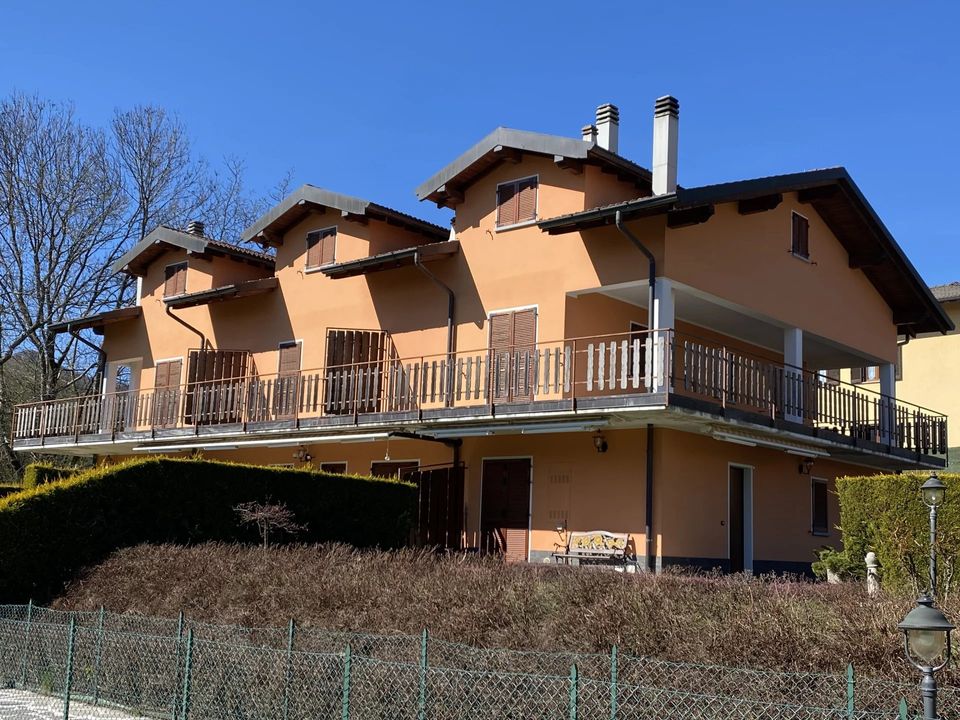Lejlighed i Alta Valle Intelvi, Como - foto 1