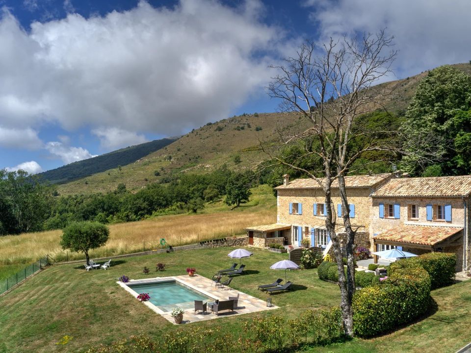 Villa a Tourrettes-sur-Loup, Alpes-Maritimes - foto 3