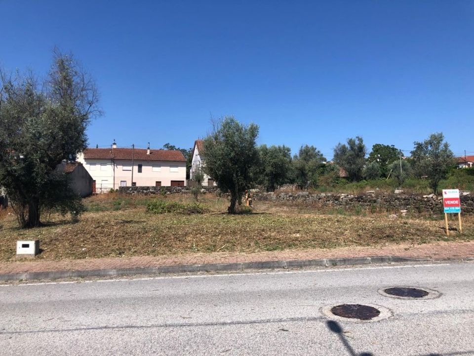Helårsgrund i Cabanas de Viriato, Viseu - foto 2