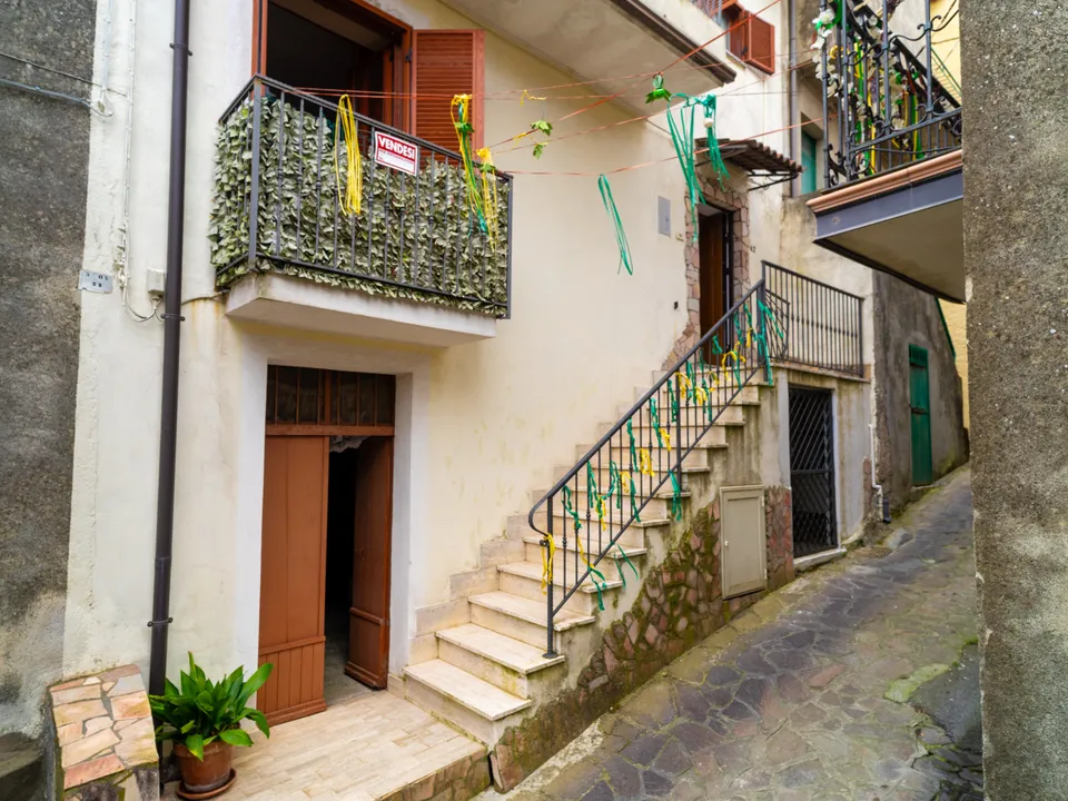 Byhus i Grisolia, Cosenza - foto 1