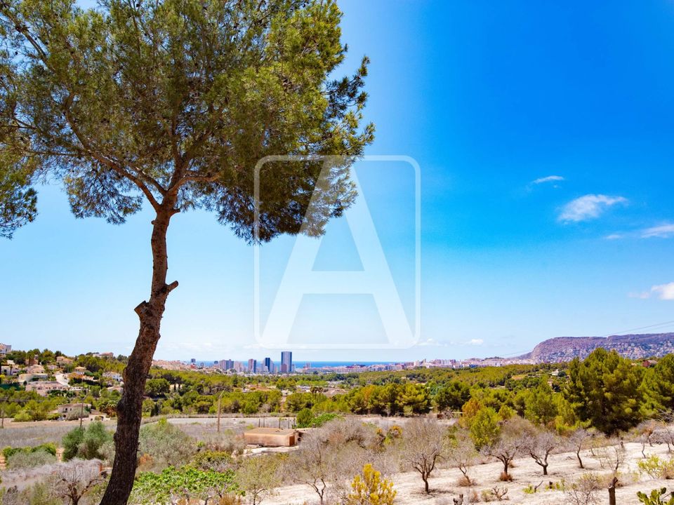 Helårsgrund i Calpe, Alicante - foto 1