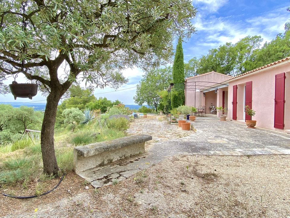 Villa i L'Isle-sur-la-Sorgue, Vaucluse - foto 1