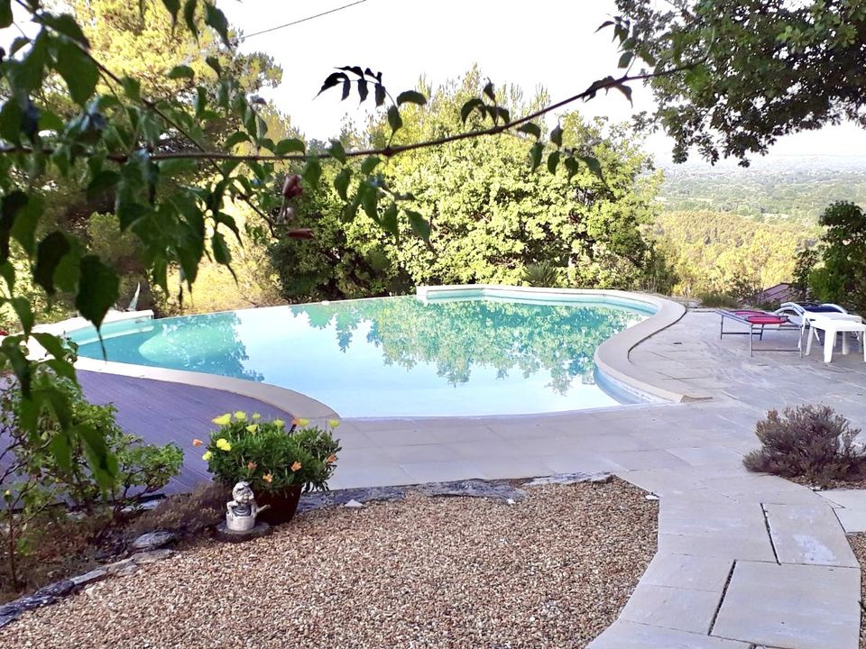Villa i L'Isle-sur-la-Sorgue, Vaucluse - foto 3