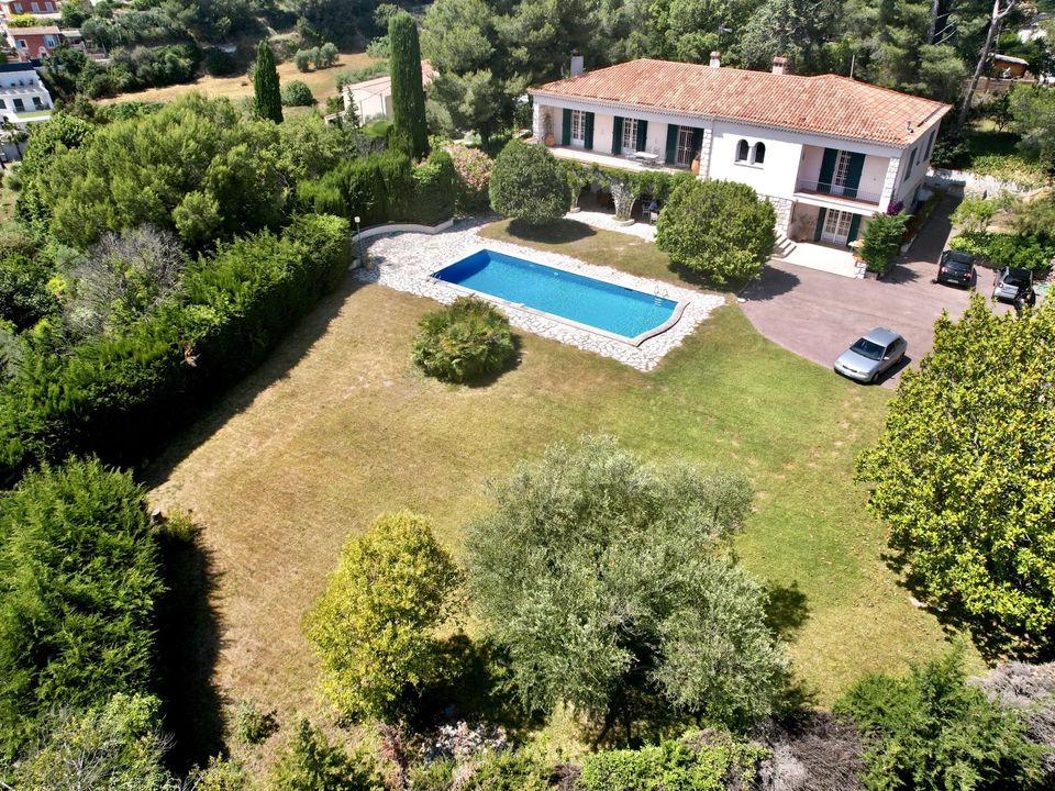 Villa i Nice, Alpes-Maritimes - foto 1
