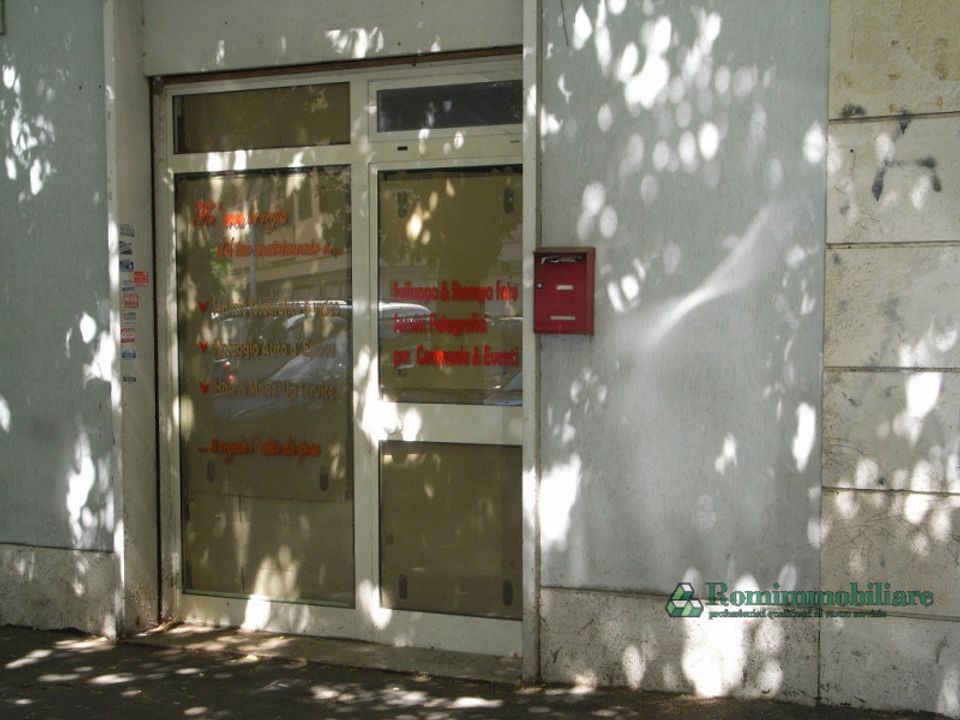 Erhvervsejendom i Rome, Rome - foto 3